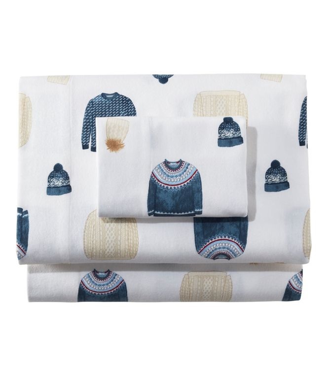 1-1 Sara Fitz Sweater Print Flannel Sheet Collection