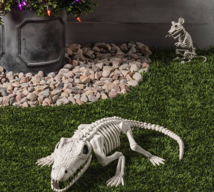 Crocodile Skeleton Halloween Decorative Prop